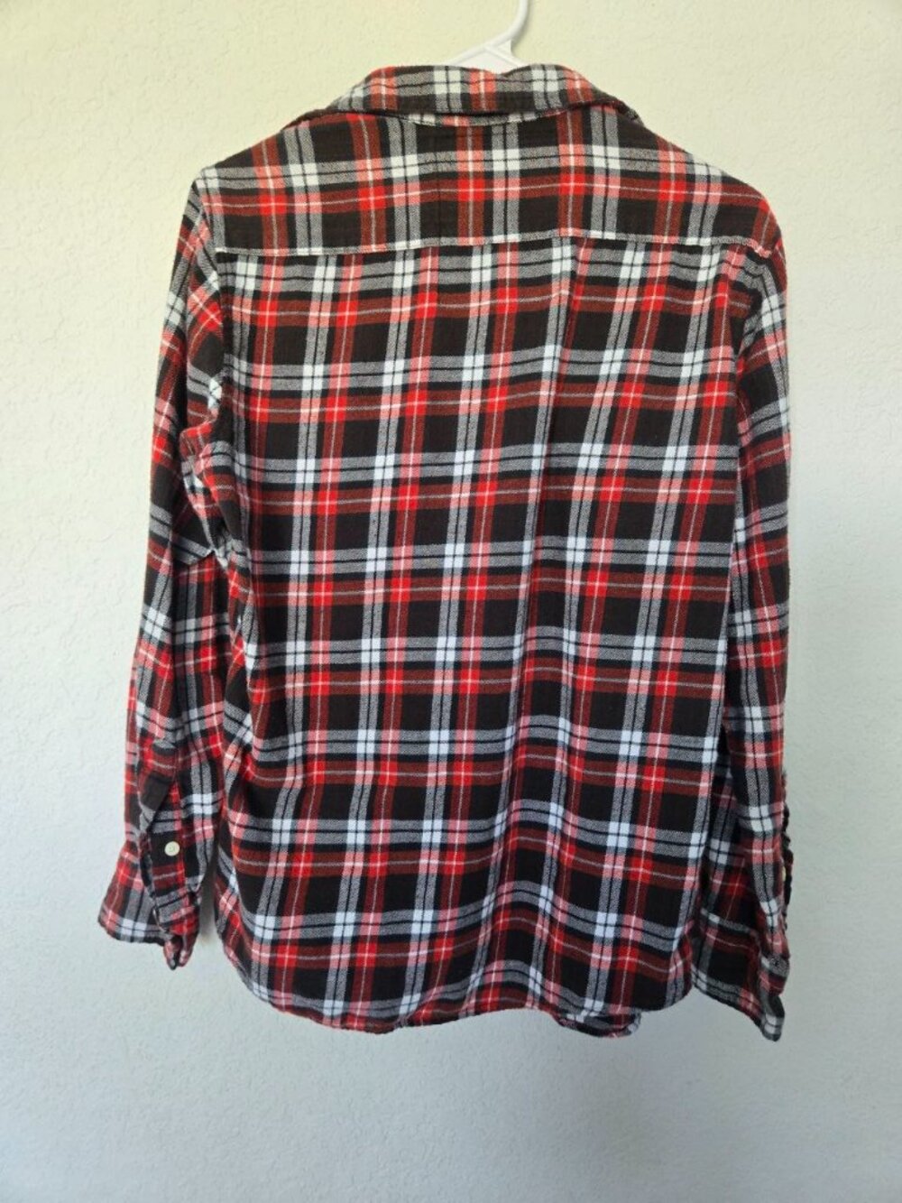Blade Milber Men's Red Black Plaid Flannel Shirt Size Medium 100% Cotton Button - Picture 8 of 10